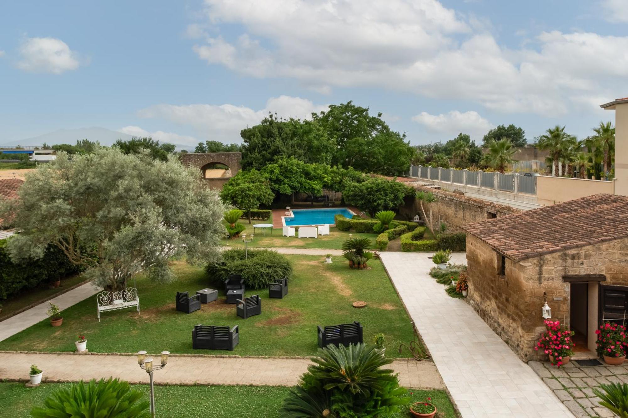 Masseria A Quaranta - Rooms & Events San Marco Evangelista 外观 照片