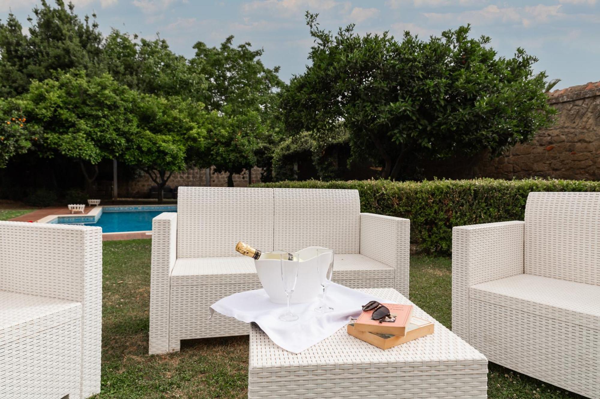 Masseria A Quaranta - Rooms & Events San Marco Evangelista 外观 照片