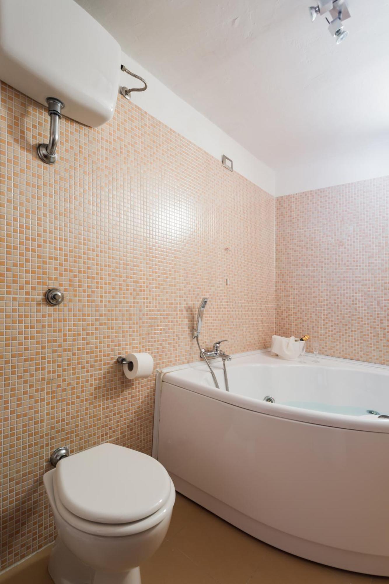 Masseria A Quaranta - Rooms & Events San Marco Evangelista 外观 照片
